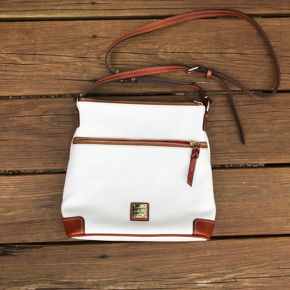 Dooney & Bourke Purse